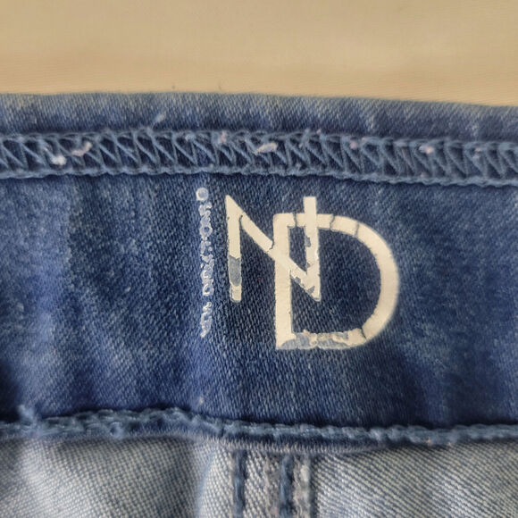 New Directions Jeans Womens 8 Blue Mid Rise Embroidered Girlfriend Pull On Denim - Picture 9 of 16